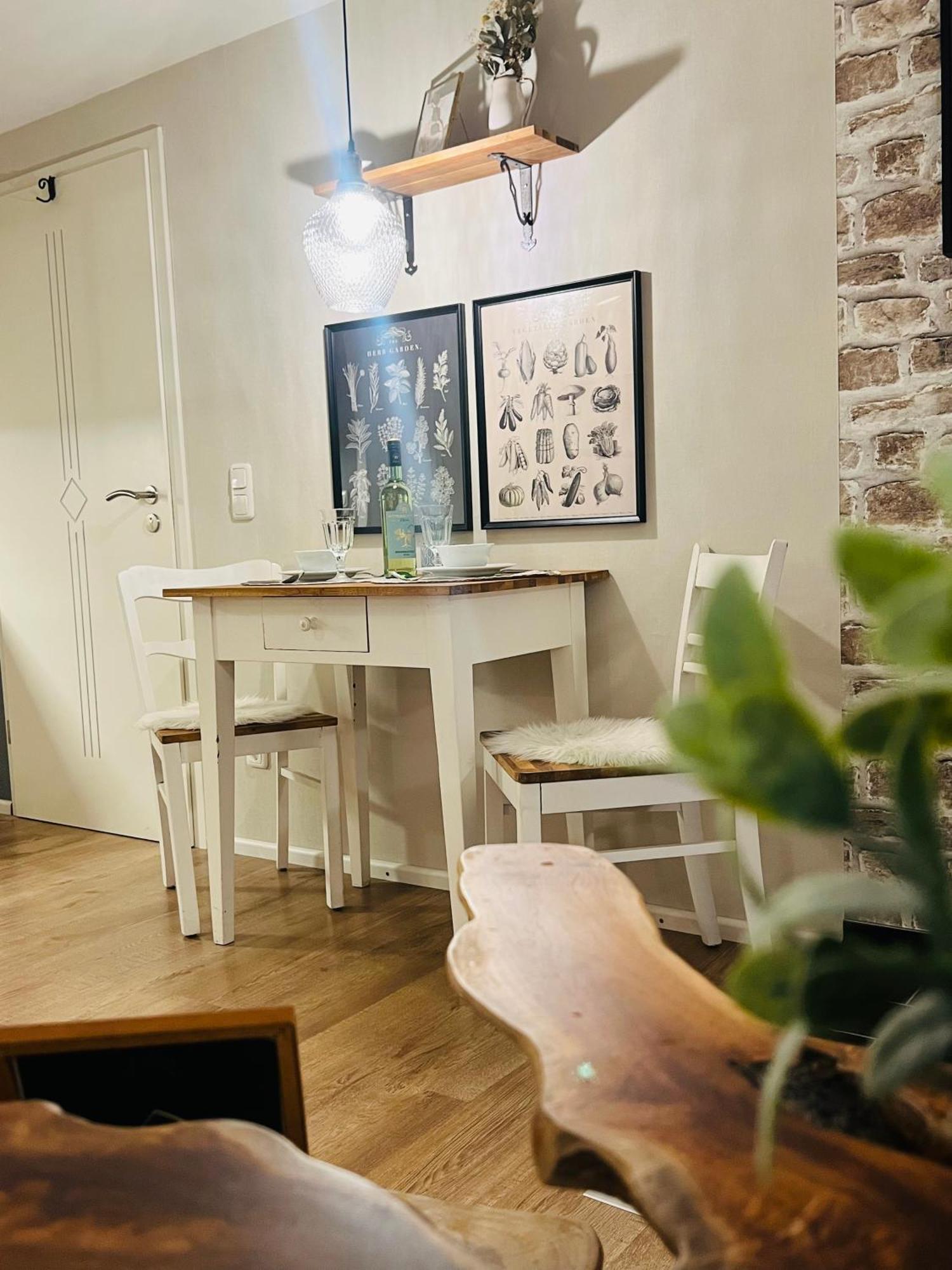 Ferienwohnung Palatina Heuchelheim-Klingen Zewnętrze zdjęcie